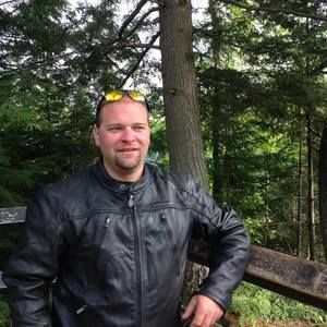 Meet your Posher, Mitchel